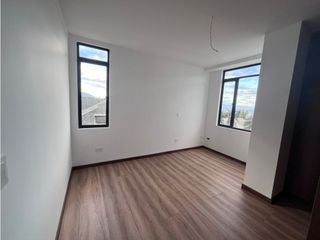 Foto 13 de Monteserrín, Departamento en Venta,  89m2, 2 Habitaciones