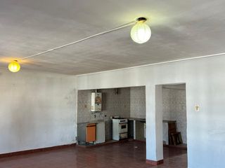 Foto 4 de PH en PA en Alquiler 3 dorm., estar, living comedor y cocina Peru 400 SM de Tuc.