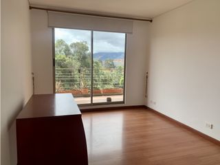 Foto 10 de VENTA APARTAMENTO EN GRATAMIRA VISTA PANORAMICA