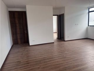 Foto 6 de Monteserrín, Departamento en Venta,  128m2, 3 Habitaciones