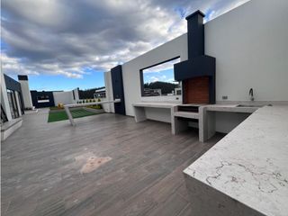 Foto 9 de Monteserrín, Departamento en Venta,  128m2, 3 Habitaciones