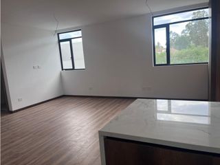 Foto 2 de Monteserrín, Departamento en Venta,  128m2, 3 Habitaciones