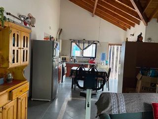 Foto 4 de Casa PH en venta en Aguas Verdes