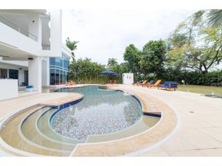 CASA PARA LA VENTA - CONDOMINIO CAMPESTRE EL PEÑON GIRARDOT