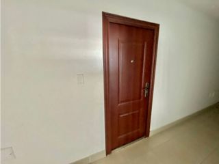 Foto 7 de SE VENDE OFICINA DE 49 M2 EN EL EDIFICIO DAVIVIENDA, SANTA MARTA