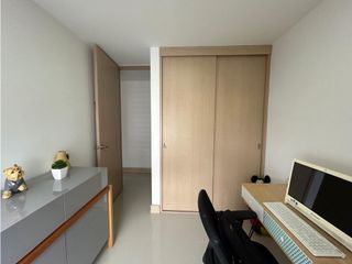 VENTA APARTAMENTO LOMA DEL INDIO POBLADO