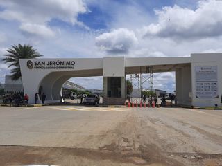 Foto 1 de BODEGA EN VENTA CENTRO LOGÍSTICO SAN JERÓNIMO