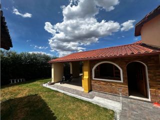 Foto 2 de Casa comercial de alquiler