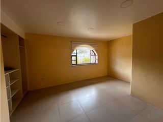 Foto 18 de Casa comercial de alquiler
