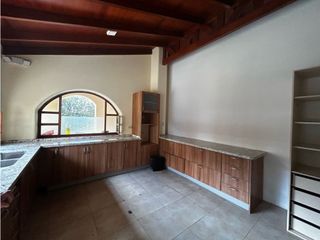 Foto 10 de Casa comercial de alquiler