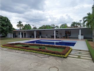 Finca en Venta ubicada en Rozo, Valle del Cauca by Javier Rendon