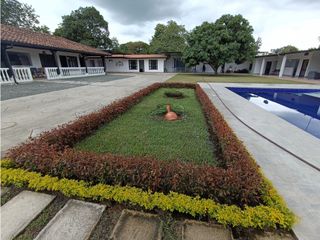 Finca en Venta ubicada en Rozo, Valle del Cauca by Javier Rendon