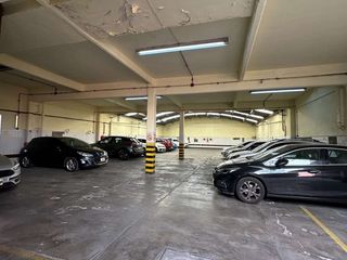Foto 4 de COCHERA FIJA Y CUBIERTA EN VENTA EN BARRACAS