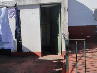Foto 16 de DEPARTAMENTO AL FRENTE 3 AMBIENTES CON COCHERA