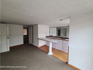 Apartamento en  San Mateo(Soacha) RAH CO: 25-398