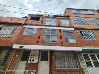 Apartamento en  San Mateo(Soacha) RAH CO: 25-398