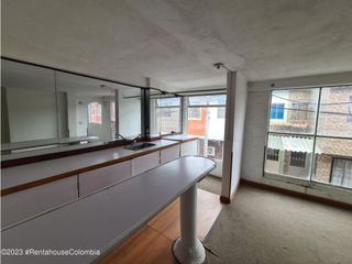 Apartamento en  San Mateo(Soacha) RAH CO: 25-398