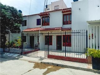 CASA PARA ARRIENDO EN SANTA MARTA