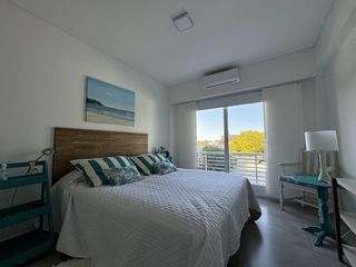 Foto 14 de Departamento en Alquiler- Al Golf 19 PAR PB D- Costa Esmeralda - Galería con cerramiento