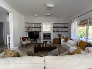 Foto 10 de Casa en Alquiler- Deportivo Lote 416 de Costa Esmeralda - Alquiler temporario