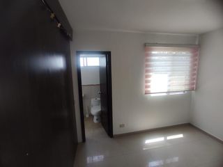 Foto 12 de Venta de departamento frente al río en urbanización cerrada