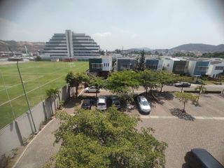 Foto 4 de Venta de departamento frente al río en urbanización cerrada