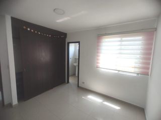 Foto 13 de Venta de departamento frente al río en urbanización cerrada
