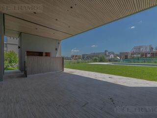 Foto 27 de VENTA CON RENTA casa 3 dormitorios en El Naudir MB