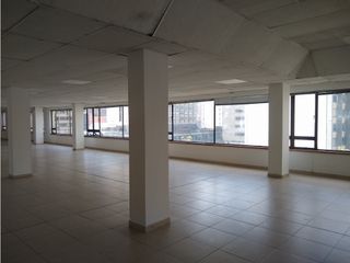 OFICINA ARRIENDO EDIF. PALMA REAL CENTRO INTERNAL DE 2.000 M2