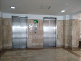 OFICINA ARRIENDO EDIF. PALMA REAL CENTRO INTERNAL DE 2.000 M2