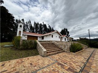 Foto 83 de VIVE EL ENCANTO: CASA DE LUJO EN HATO GRANDE SOPÓ