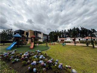 Foto 84 de VIVE EL ENCANTO: CASA DE LUJO EN HATO GRANDE SOPÓ