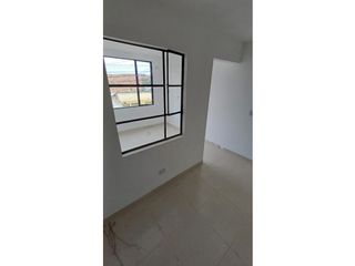 Foto 2 de CASA EN VENTA CON SEIS APARTAMENTOS - FUSAGASUGA