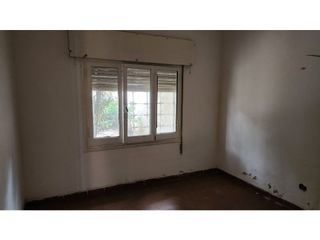 Foto 17 de Vendo Casa Barrio Alberdi 2 dormitorios con ESCRITURA