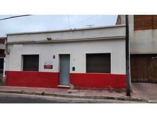 Foto 33 de Vendo Casa Barrio Alberdi 2 dormitorios con ESCRITURA