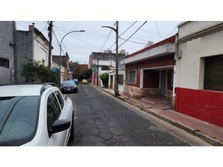 Foto 31 de Vendo Casa Barrio Alberdi 2 dormitorios con ESCRITURA