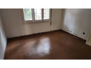 Foto 16 de Vendo Casa Barrio Alberdi 2 dormitorios con ESCRITURA