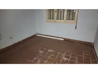 Foto 3 de Vendo Casa Barrio Alberdi 2 dormitorios con ESCRITURA