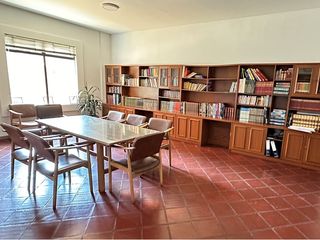 Lindo apartamento remodelado con balcn en una estratgica ubicacin