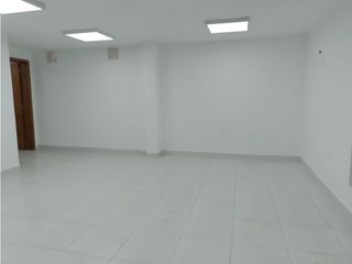 Foto 2 de Gaspar de Villarroel, Local Comercial en Renta, 45m2, 1 Ambiente