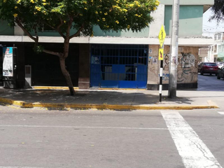 VENTA DE LOCAL COMERCIAL - AV. JOSE LEAL, LINCE