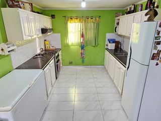 Foto 12 de Venta casa  6 amb c/pilteta La Plata -VILLA ELVIRA