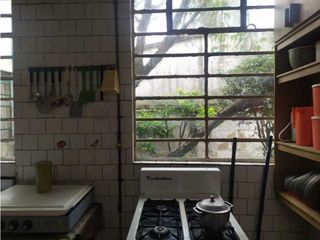 Foto 15 de VENDO CASA LOTE EN BOGOT  SANTA ANA. REMODELAR  REA 244,70 m2