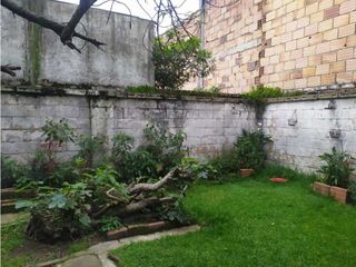 Foto 22 de VENDO CASA LOTE EN BOGOT  SANTA ANA. REMODELAR  REA 244,70 m2