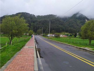 Foto 2 de APARTAMENTO PISO 4 SE VENDE. VISTA EXTERIOR. NEMOCÓN CUNDINAMARCA
