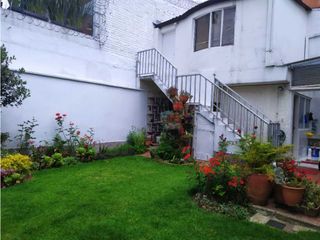 Foto 11 de CASA SECTOR EXCLUSIVO SANTA ANA.  SE VENDE.  BOGOT