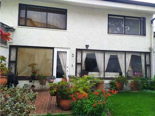 Foto 18 de CASA SECTOR EXCLUSIVO SANTA ANA.  SE VENDE.  BOGOT