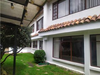 Foto 1 de CASA REMODELADA  SE VENDE SANTA ANA BOGOT
