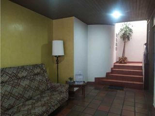 Foto 3 de VENDO APARTAMENTO SEGUNDO PISO SANTA ANA BOGOT