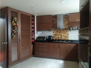 Foto 11 de VENDO APARTAMENTO SEGUNDO PISO SANTA ANA BOGOT